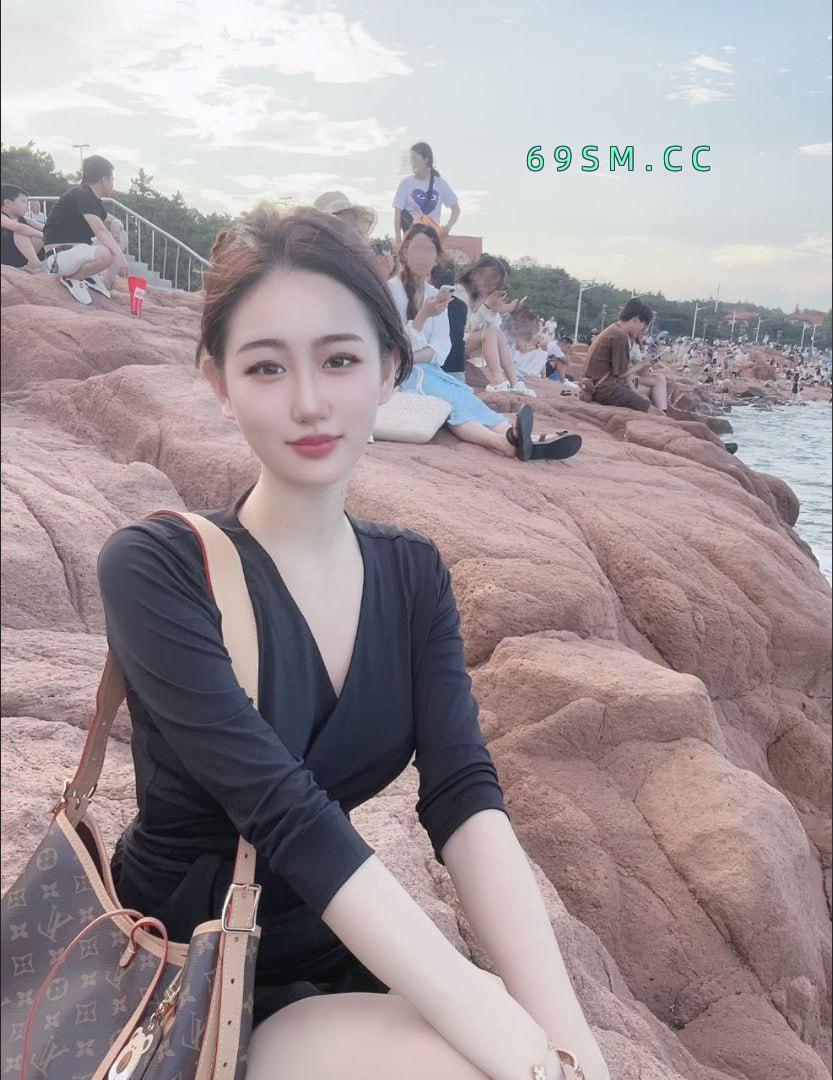 易高潮学生妹