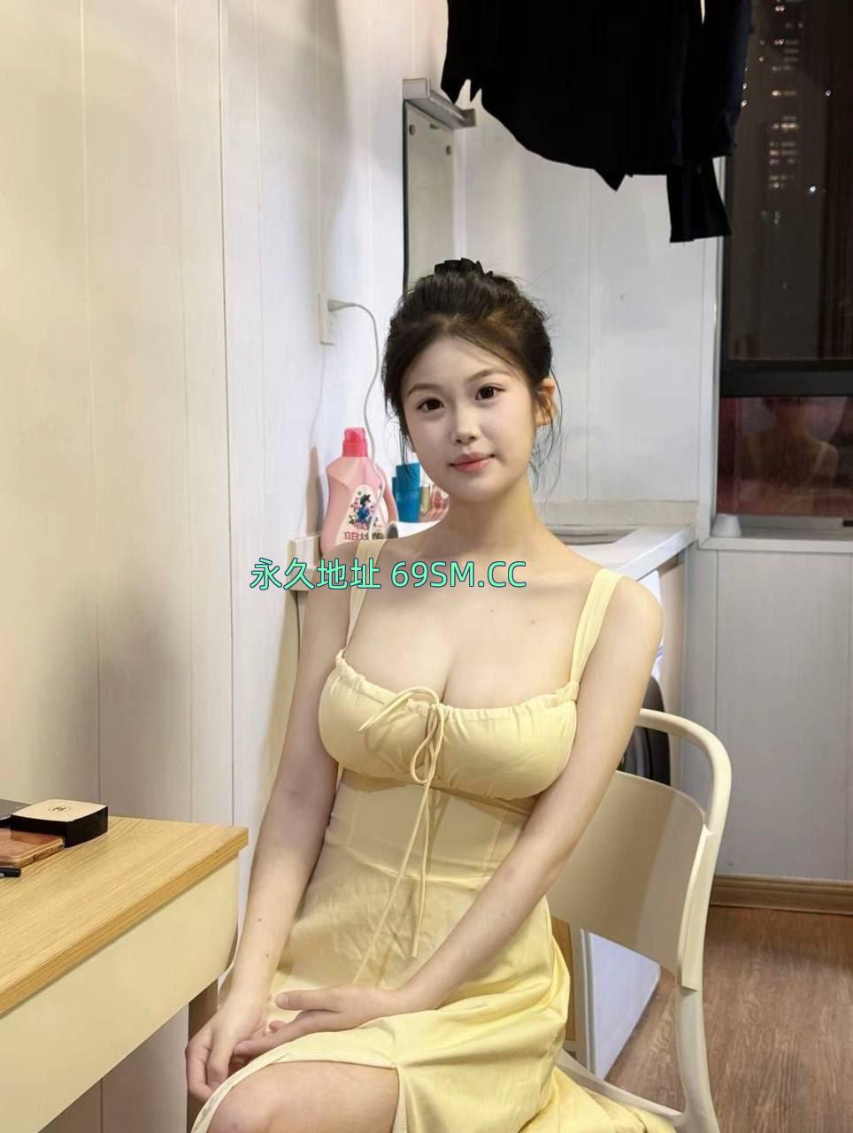 大胸咪咪老师