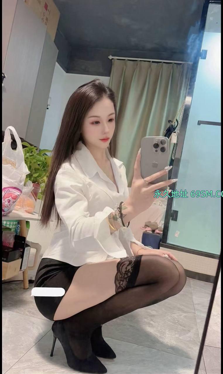 豹纹T字黑丝