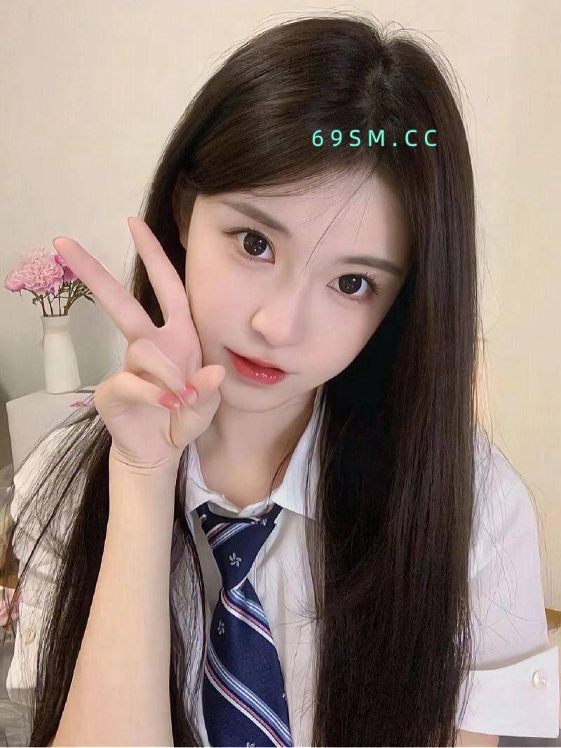 白嫩女大被拿下