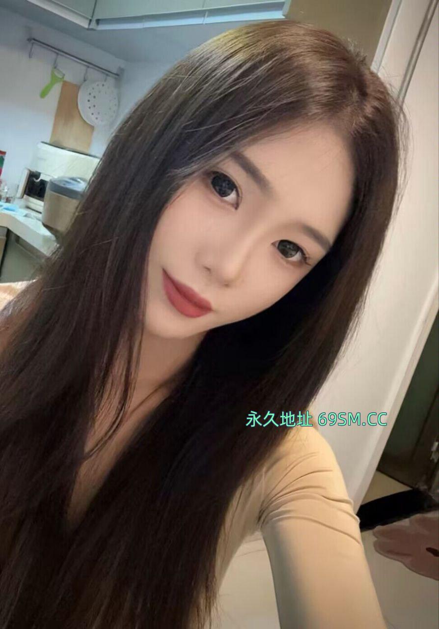 黑丝美腿尤物
