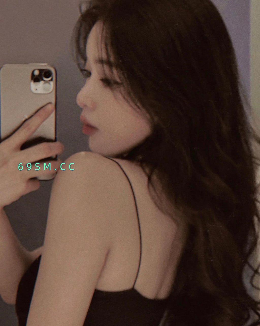 开朗友善女