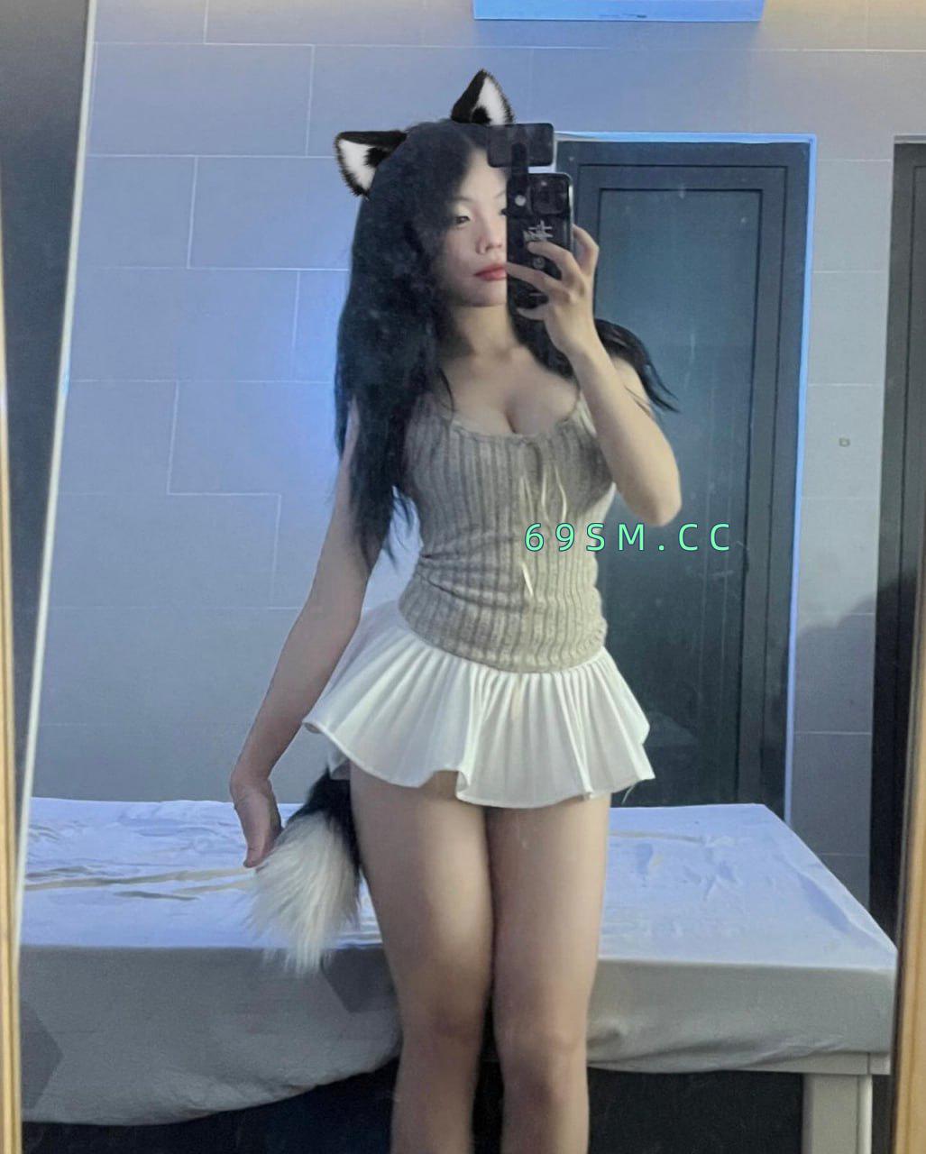 丰满温柔小妞儿