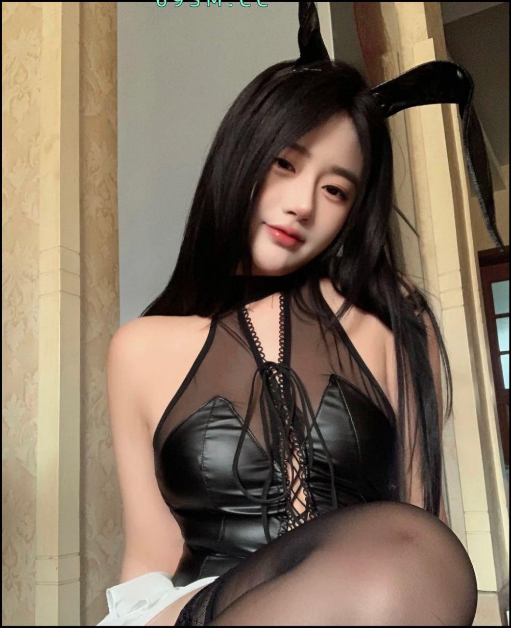 丝袜小妺非常满意