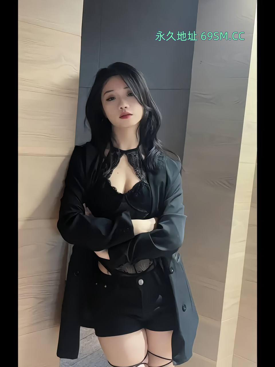 奶子爱不释手