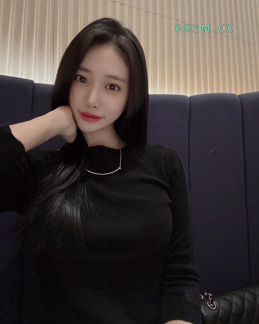 巨乳老师各种制服