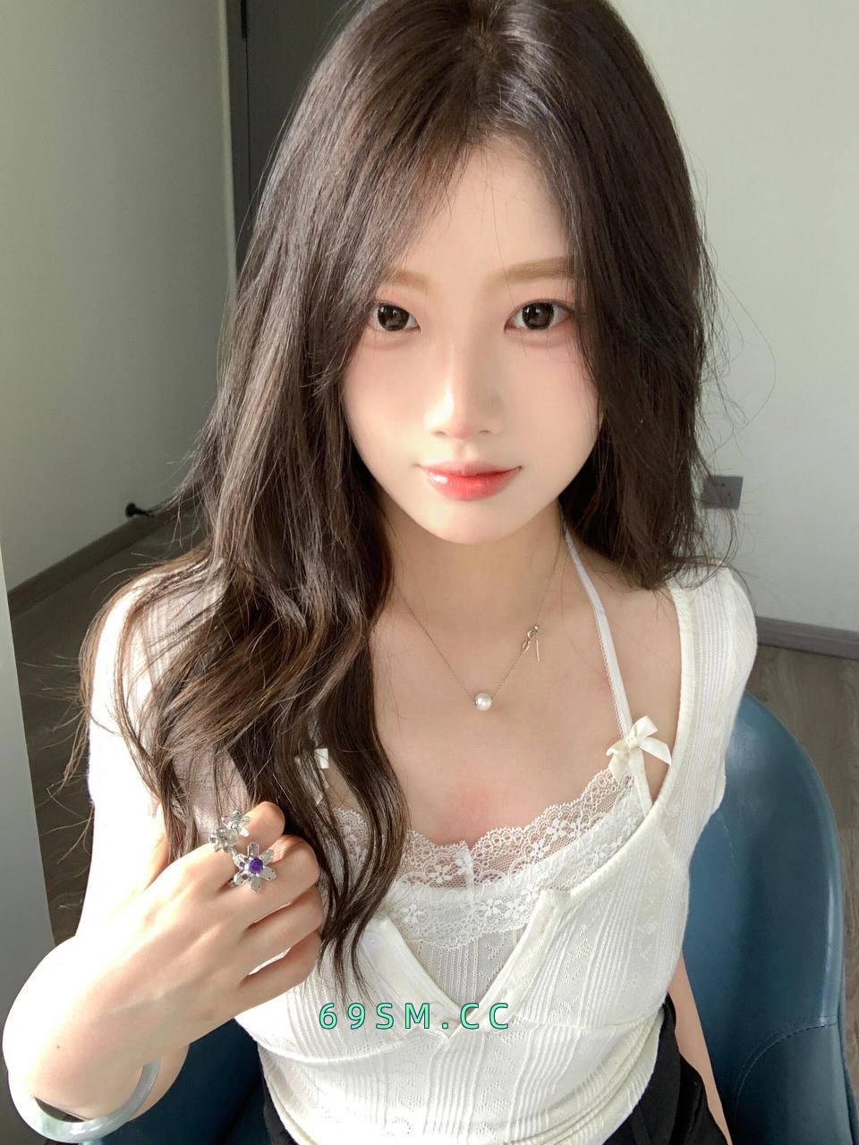 性感娃娃脸