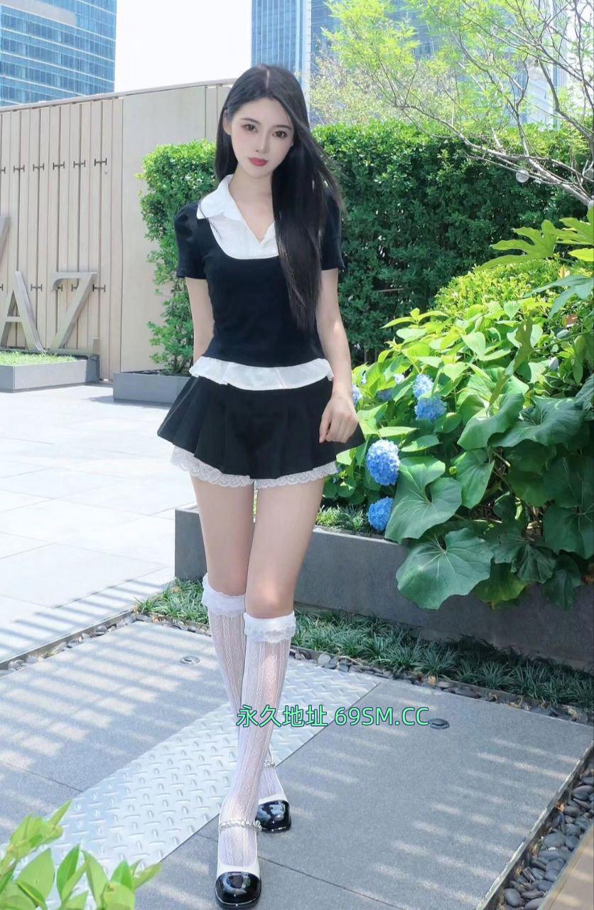 口活棒小女人