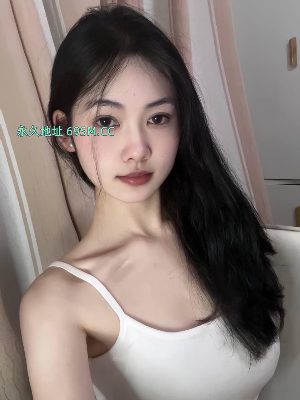 皇姑颜值小妹