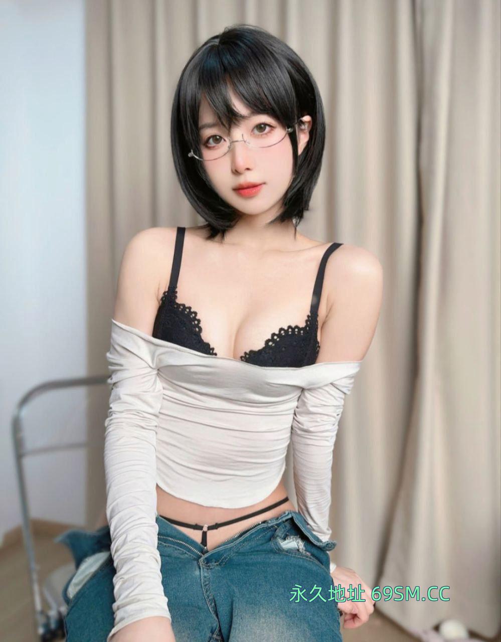 短发欲火老师