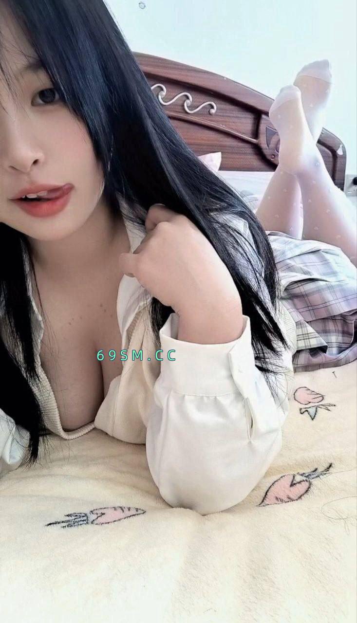 大胸白虎御姐