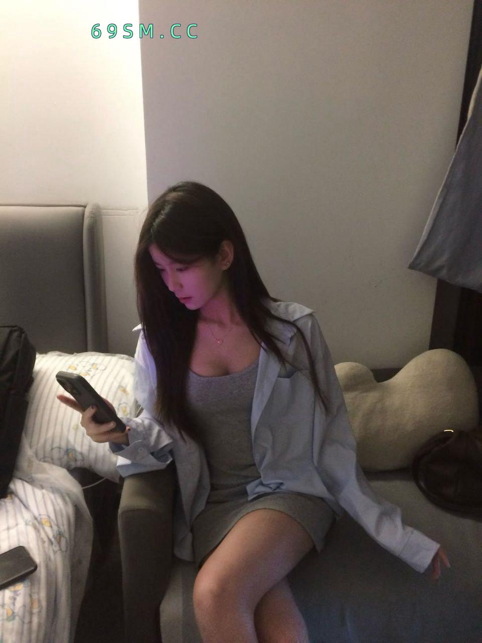 小妖精很主动