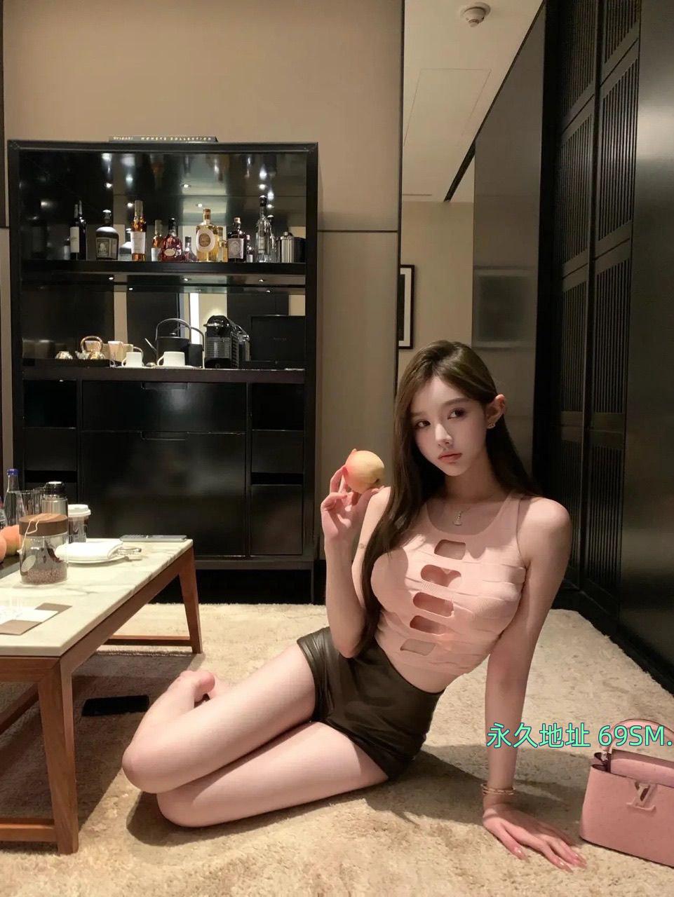 完美迷人大胸妹