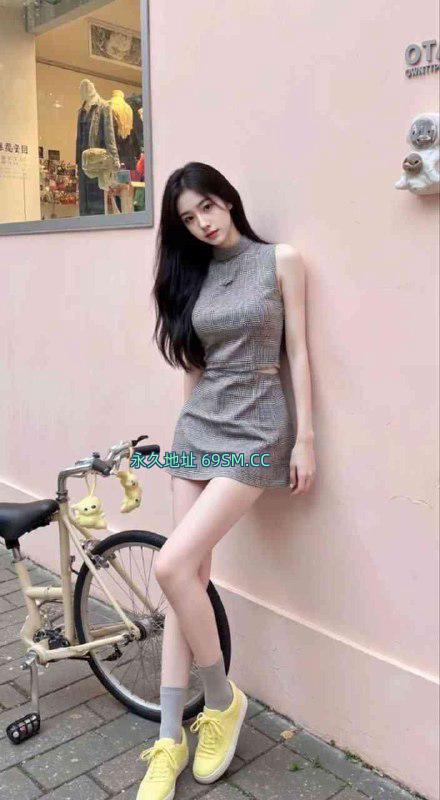 舞蹈学院姑娘
