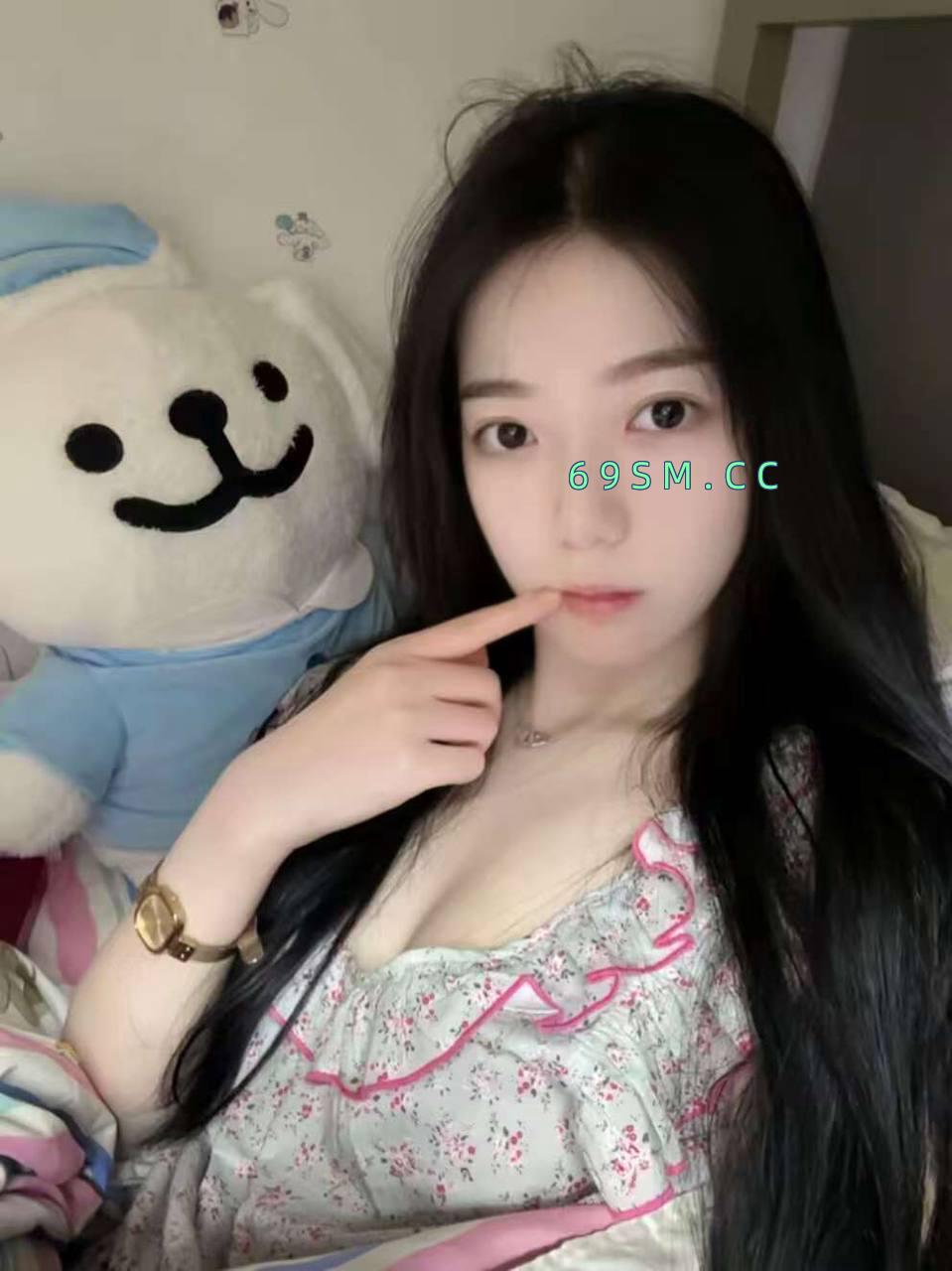 嫩鲍会夹少妇