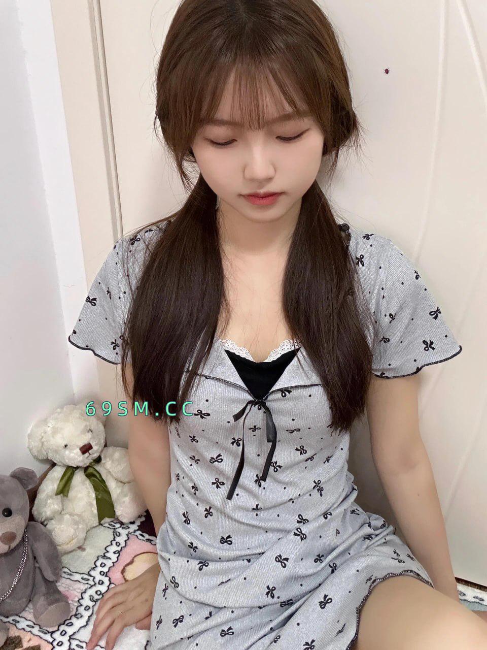清纯学生妹妹