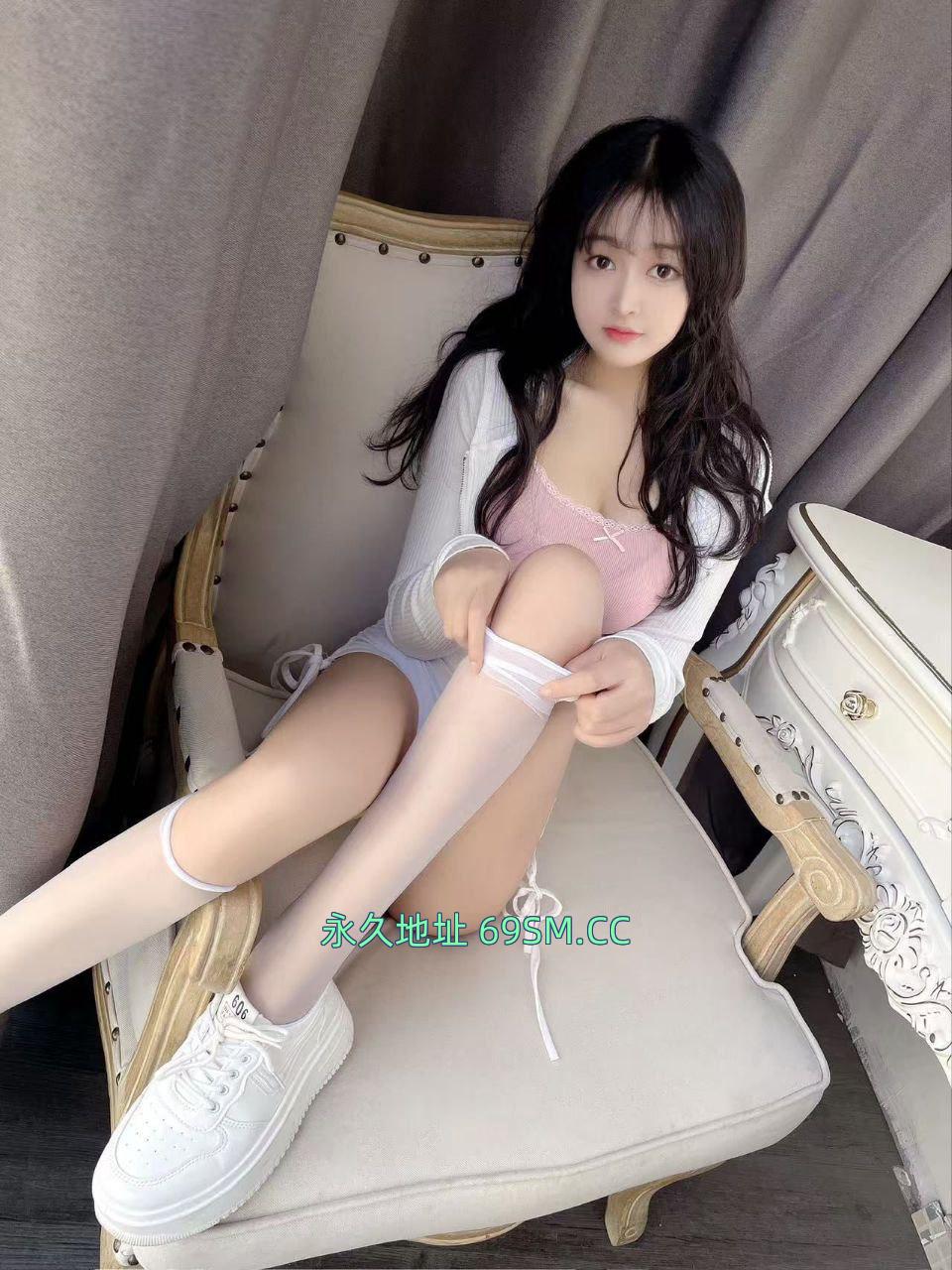 双马尾果断艹