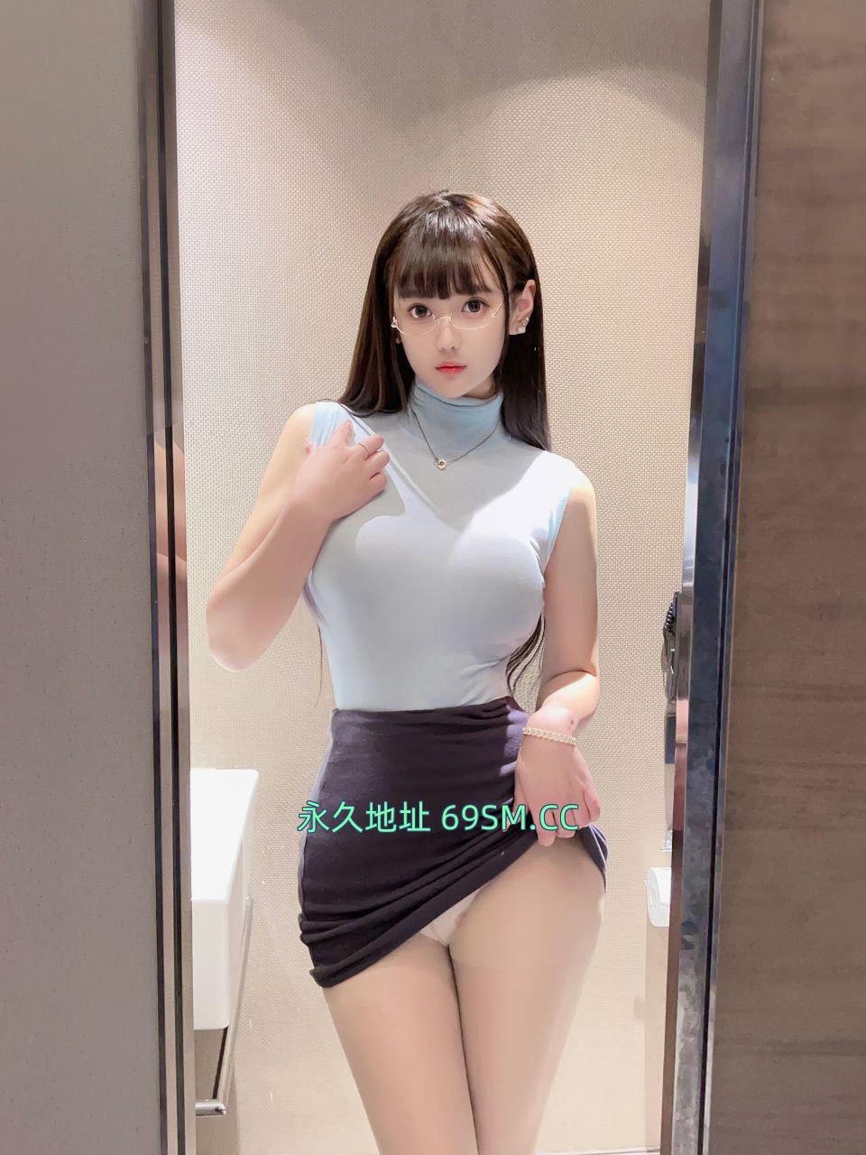 少妇多姿多彩