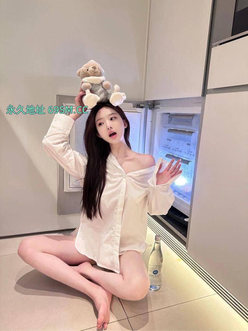 大奶子吸精姐姐