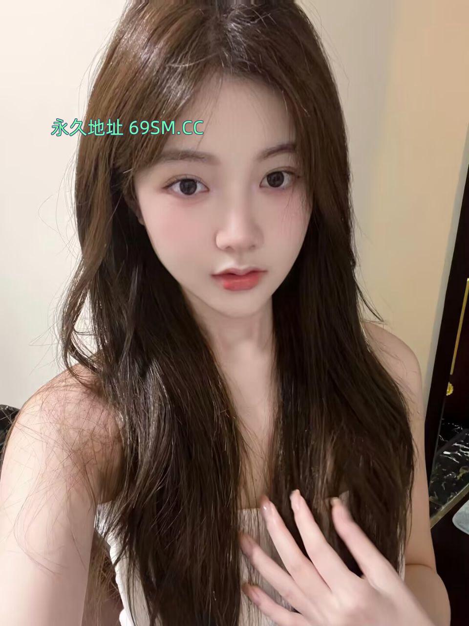 胸大腰细妹妹
