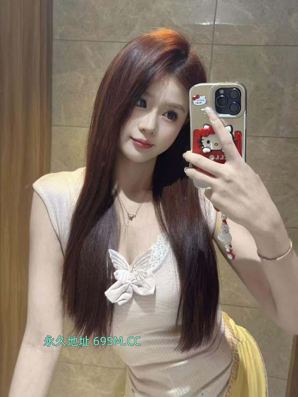 抱草小姐姐