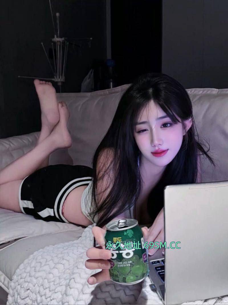 白净学妹儿