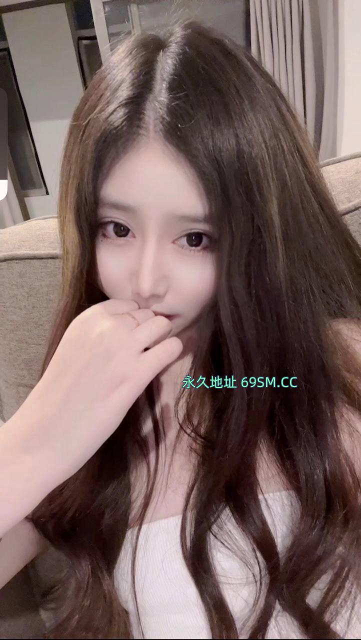 水润干净少妇