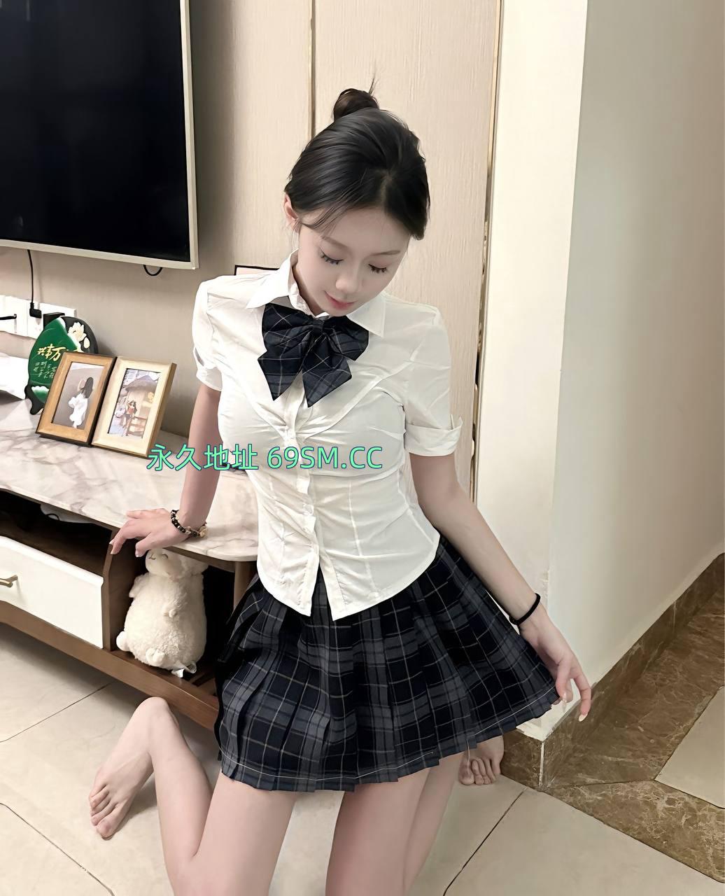 临沂嫩妹逼紧水多