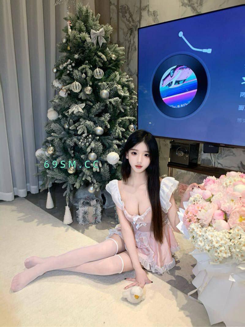 下火的高挑御姐