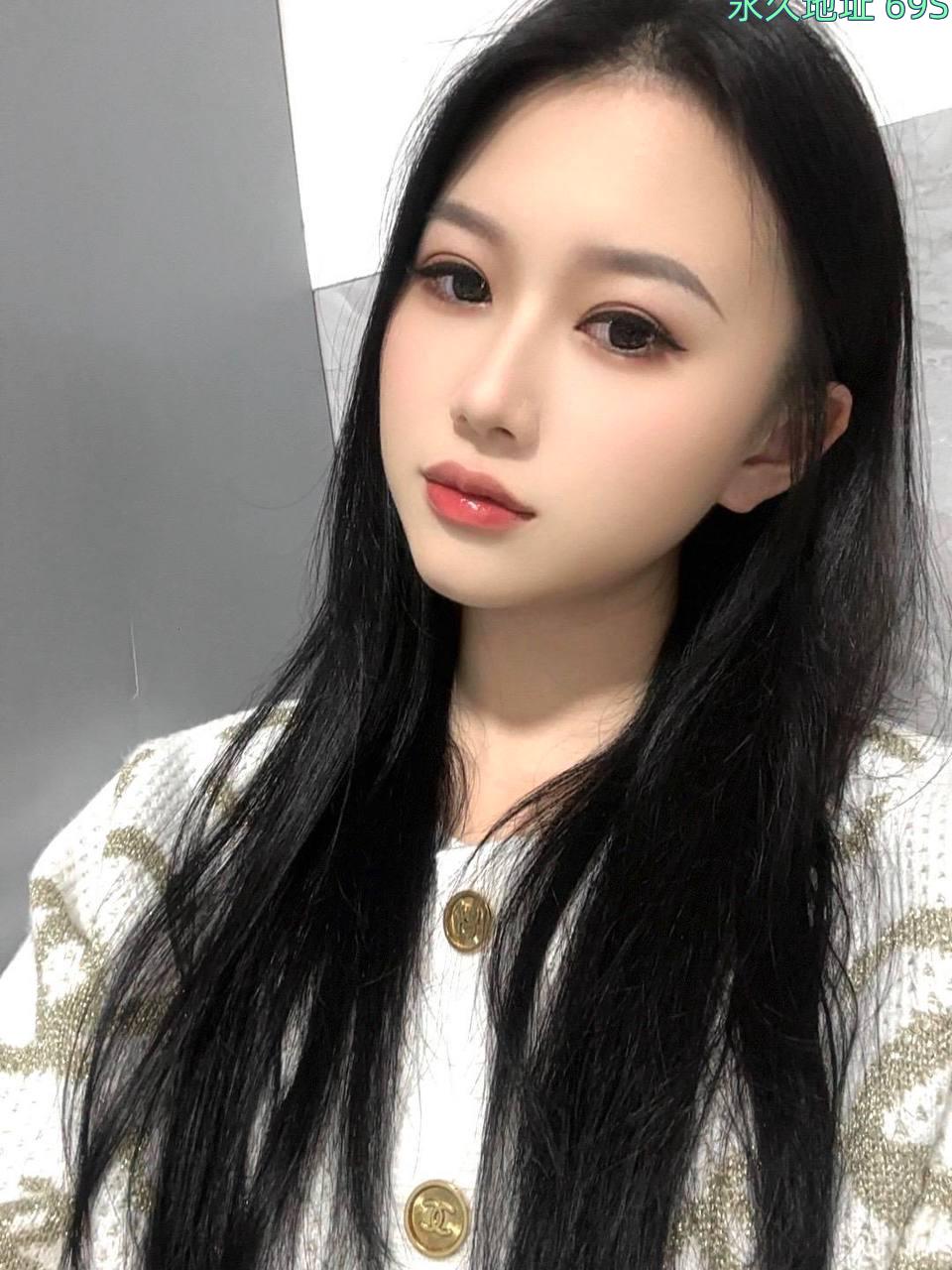 长腿粉嫩小穴