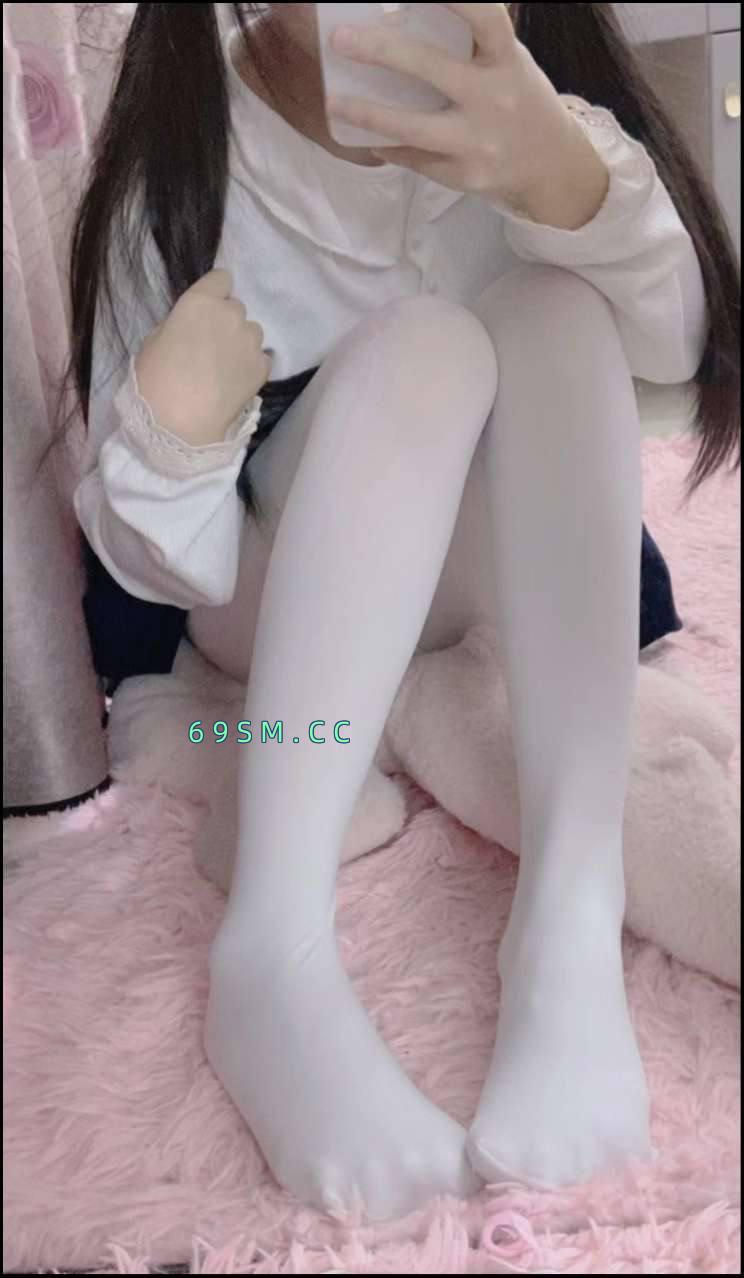 小嫩妹深喉服务