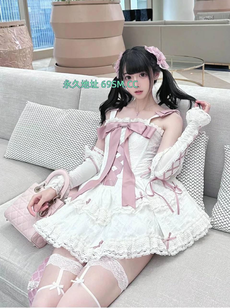 白丝小仙女