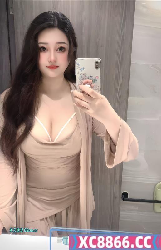 成都市,楼凤,修车,外围,约炮,小姐,资源,微胖型巨乳妹赵灵儿
