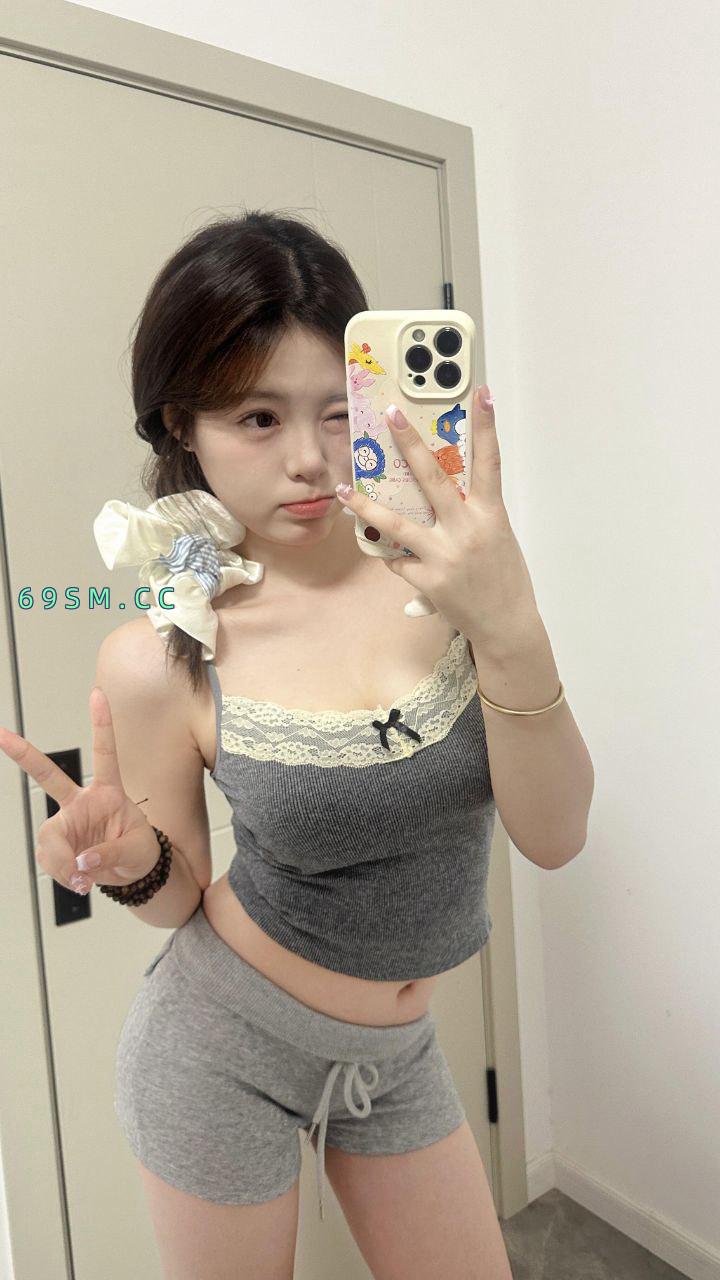 闷骚反差型