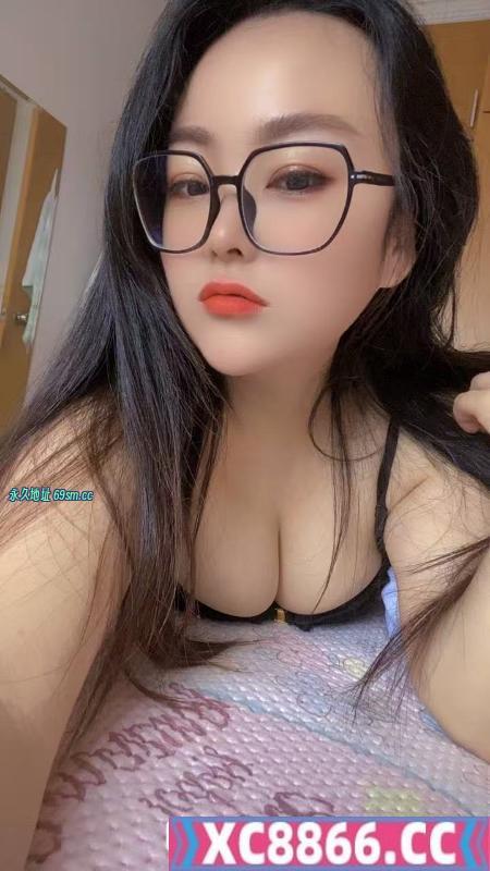 成都市,楼凤,修车,外围,约炮,小姐,资源,眼镜少妇球球