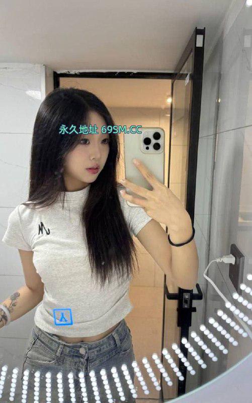 艺术学院美妞