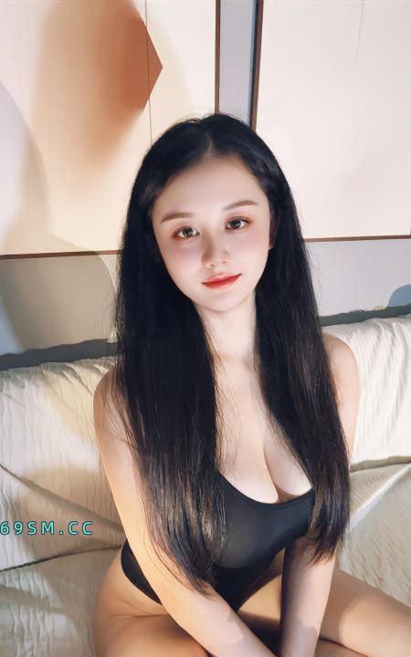 刚来极品嫩妹