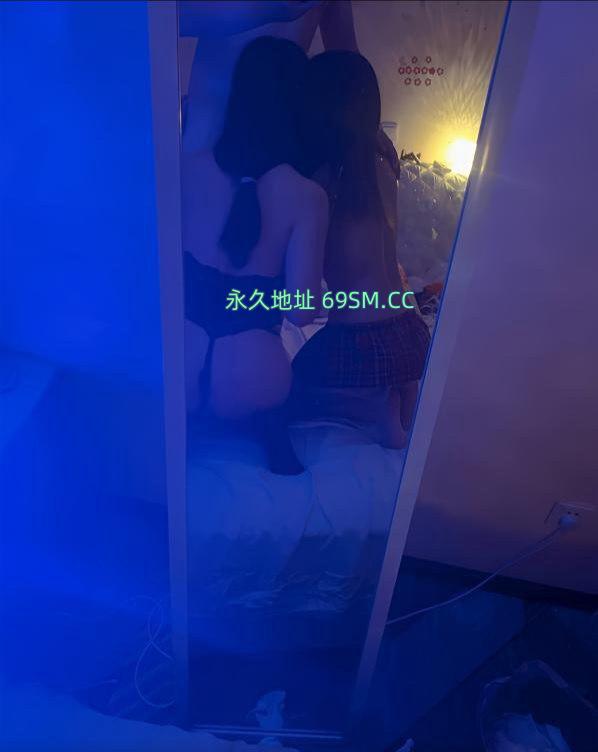 超嫩姐妹花