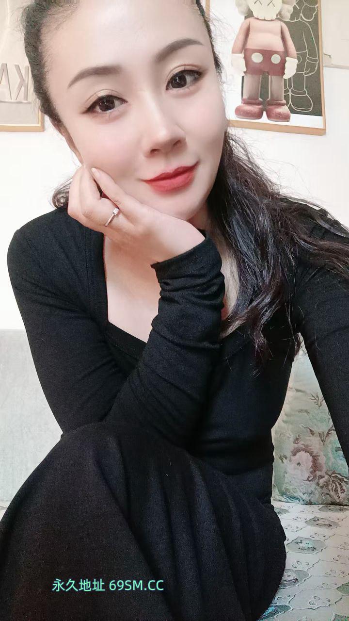 蜜桃成熟少妇