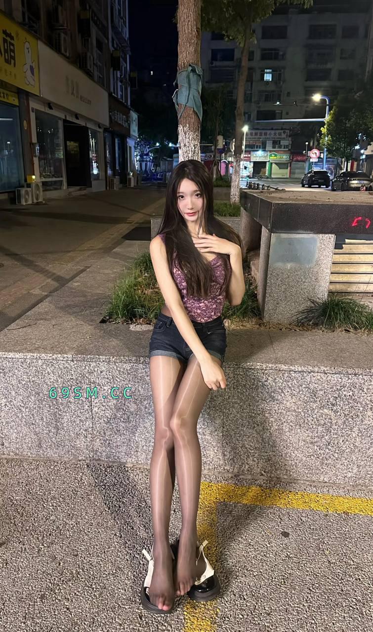 黑丝洗护温柔嫩妹