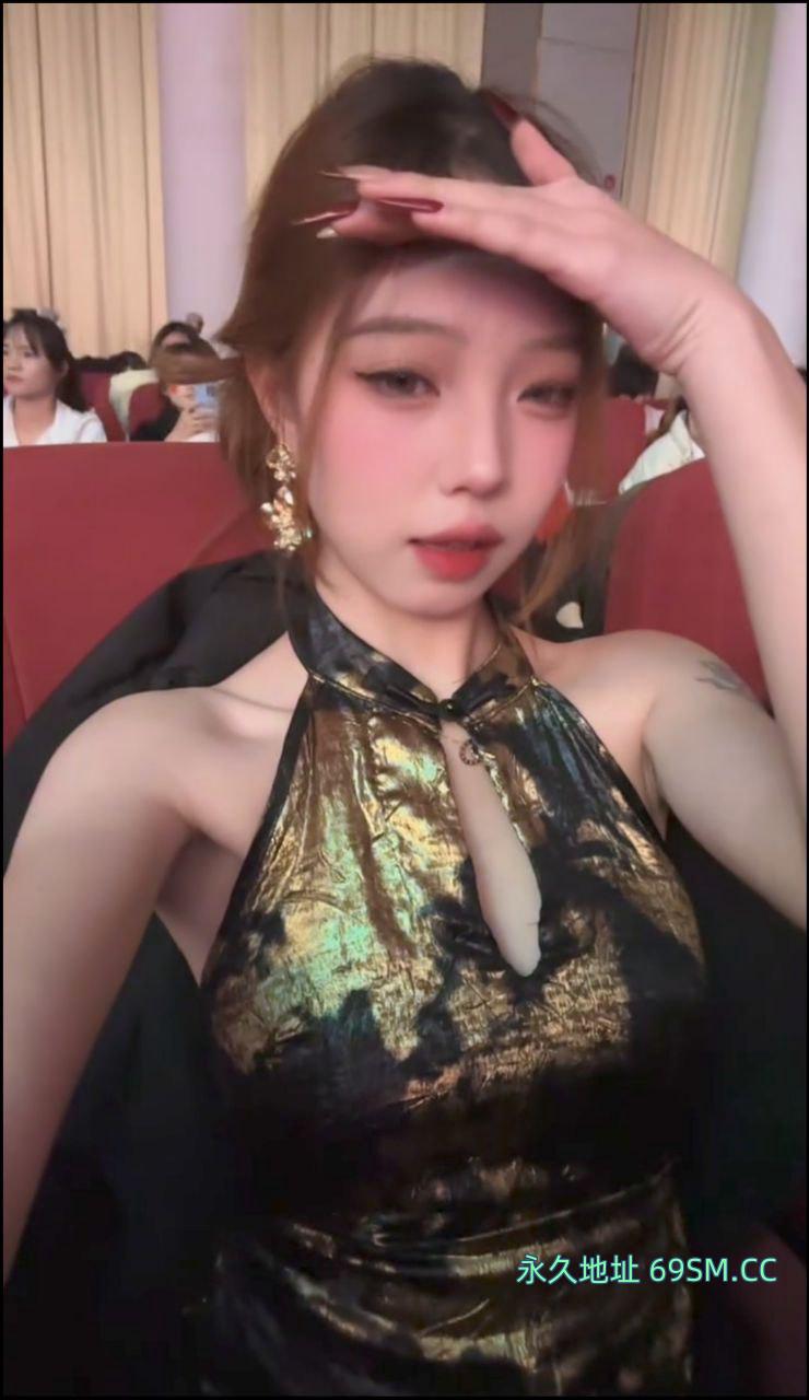 大奶翘臀