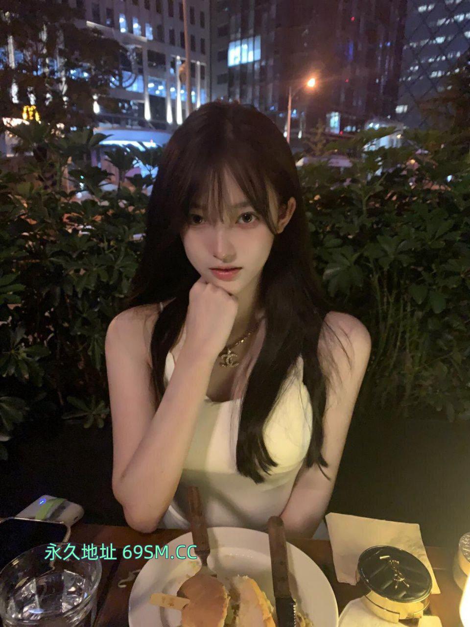00后身材曼妙
