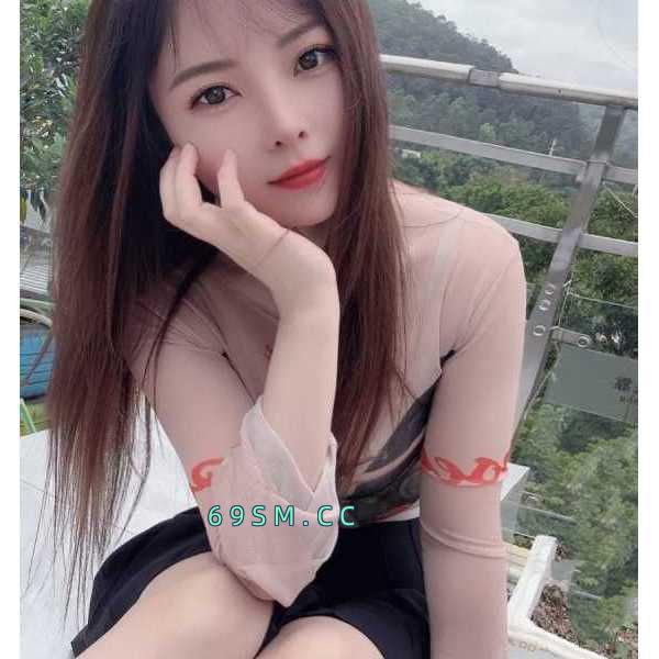 大胸骚逼能三通
