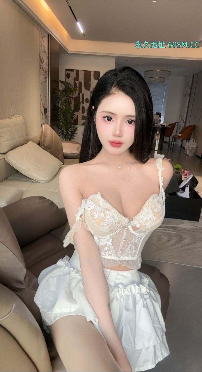 丰满多姿型