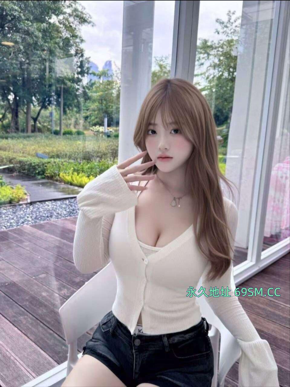 嘴馋女大身体
