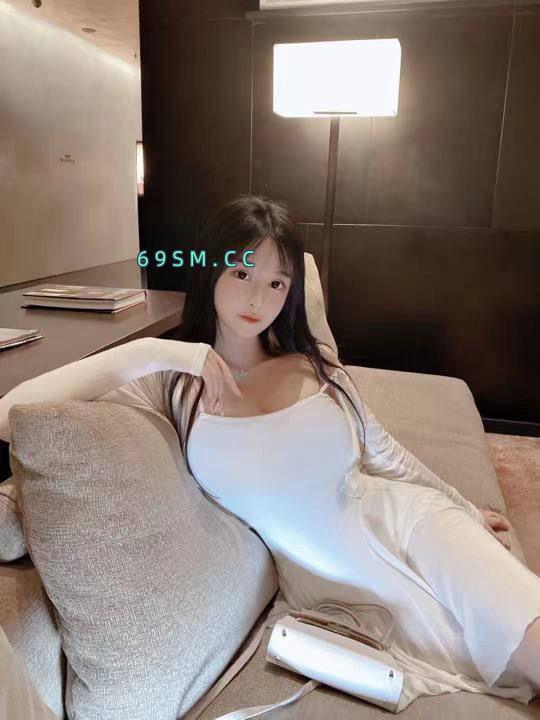 后入猛操大奶子