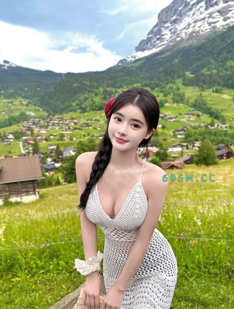 嫩模可甜可御