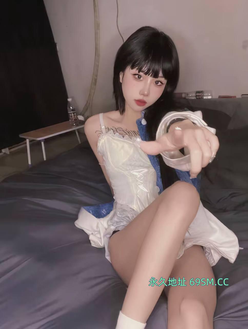 清纯丫头可萌