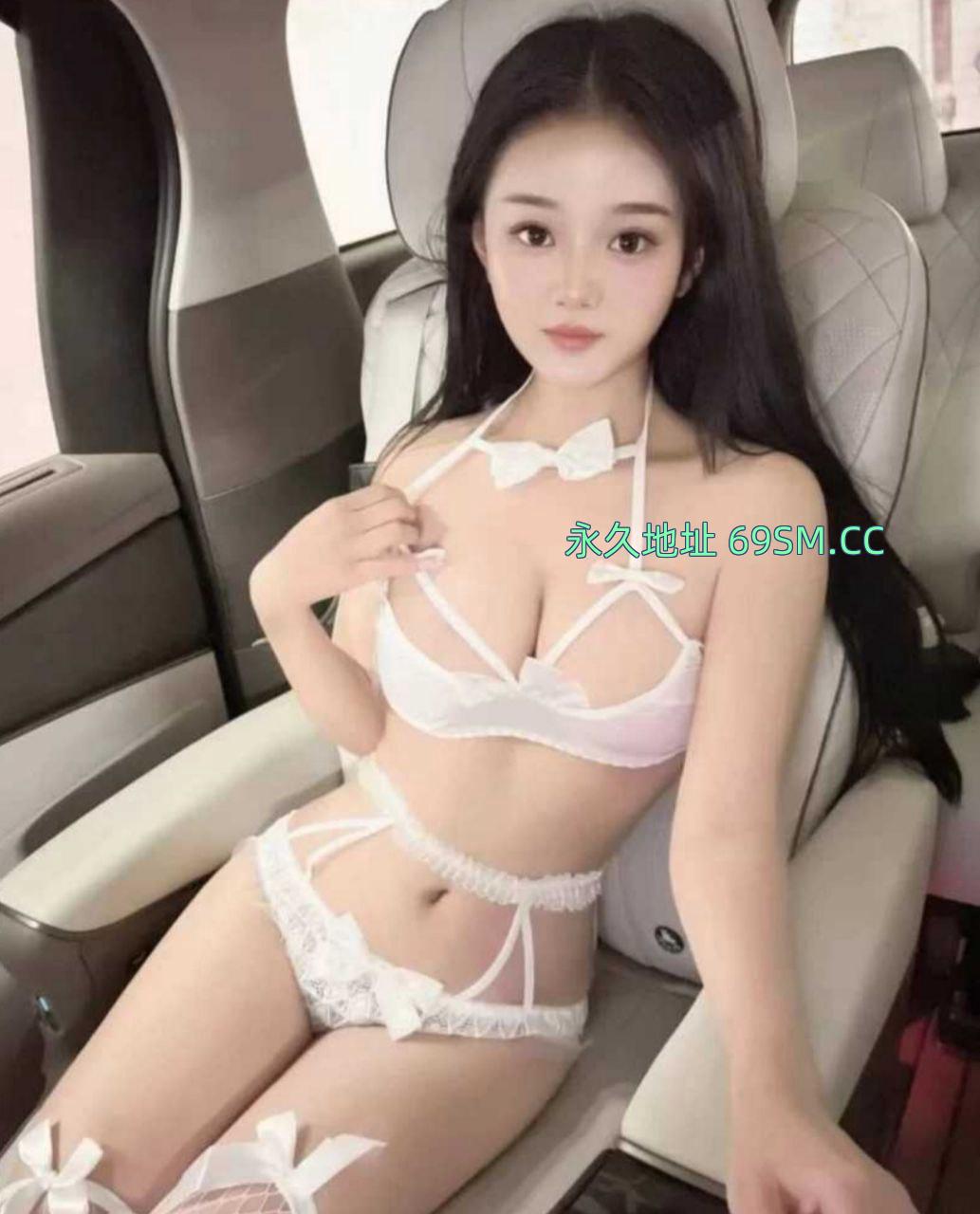 新鲜出炉小妹