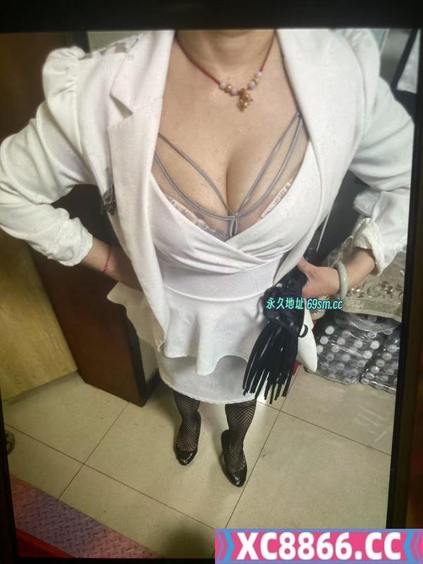 沙坪坝区,楼凤,修车,外围,约炮,小姐,资源,SM大胸泻火骚妇